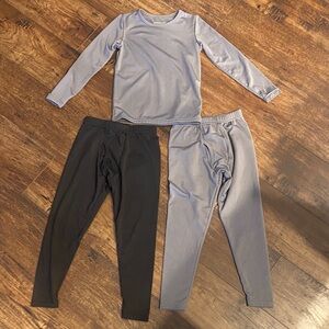 Gray Long Sleeve Top, Black & Gray Bottoms Warmwear